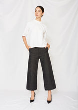 Load image into Gallery viewer, THE T-SHIRT