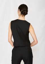 Load image into Gallery viewer, THE VEST