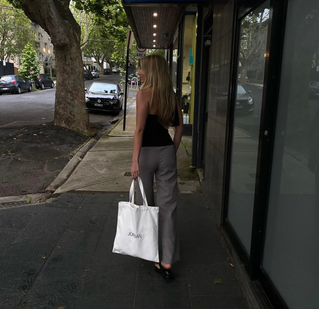 THE TOTE
